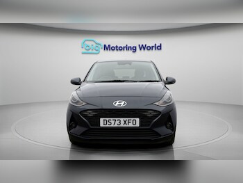 Used Hyundai i10 2023 for sale - 77779516: Photo