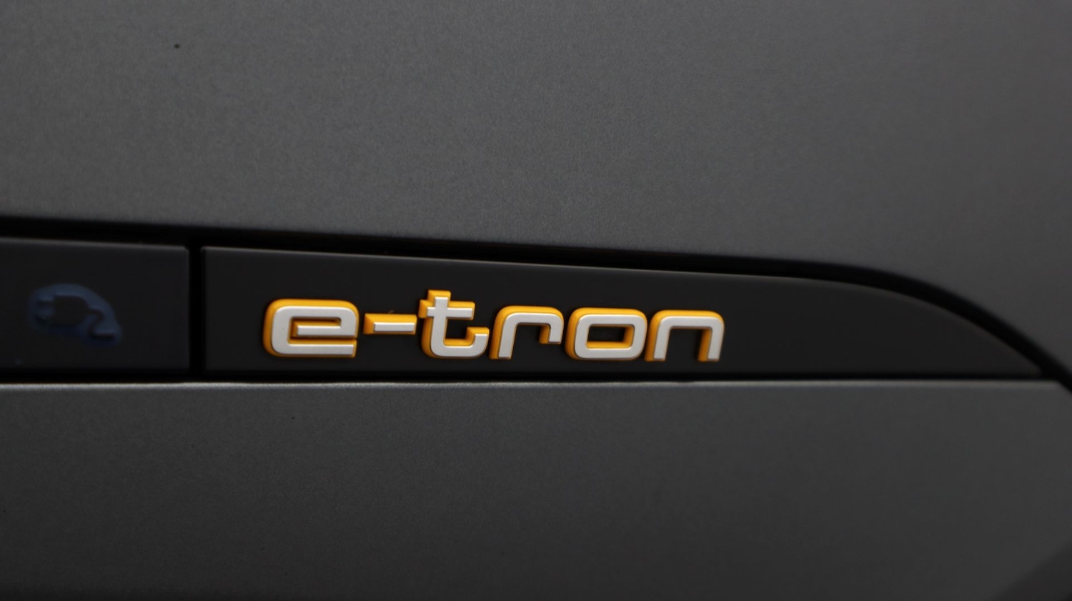 Used Audi e-tron 2022 for sale - 77202385: Photo 21