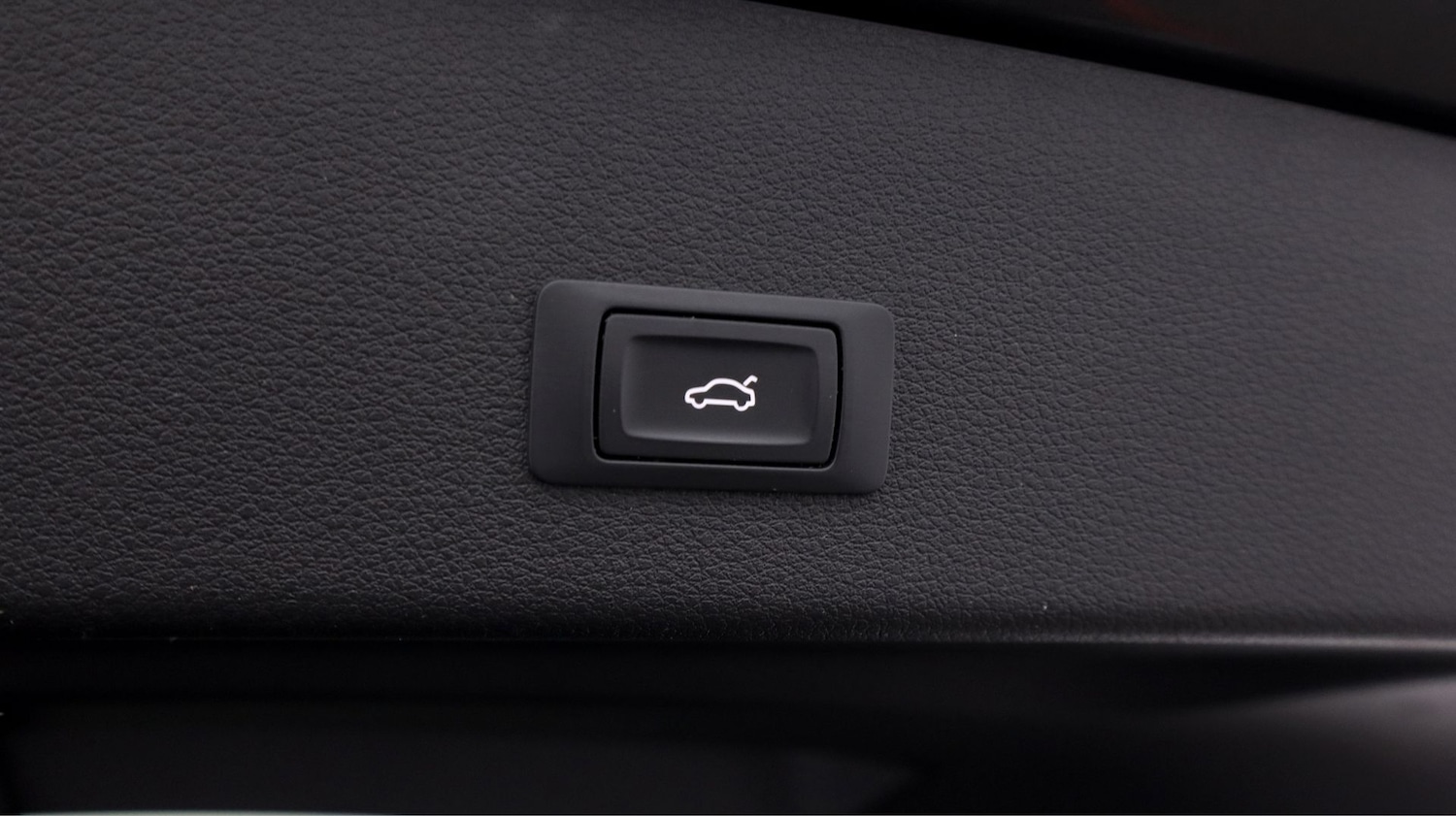 Used Audi e-tron 2022 for sale - 77202385: Photo 25