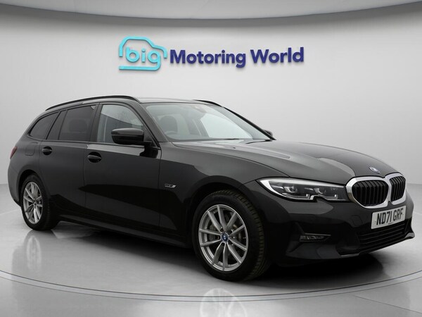 Used BMW 3 Series 2021 for sale - 76188770: Photo 1