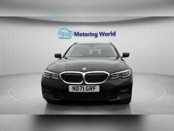 Used BMW 3 Series 2021 for sale - 76188770: Photo 3