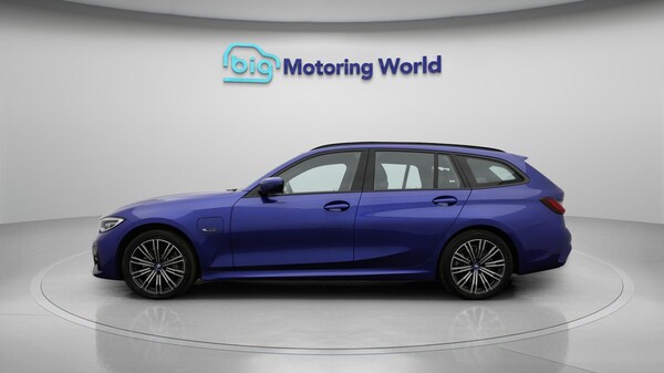 Used BMW 3 Series 2021 for sale - 76327148: Photo 5
