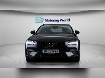 Used Volvo V90 2023 for sale - 77675836: Photo