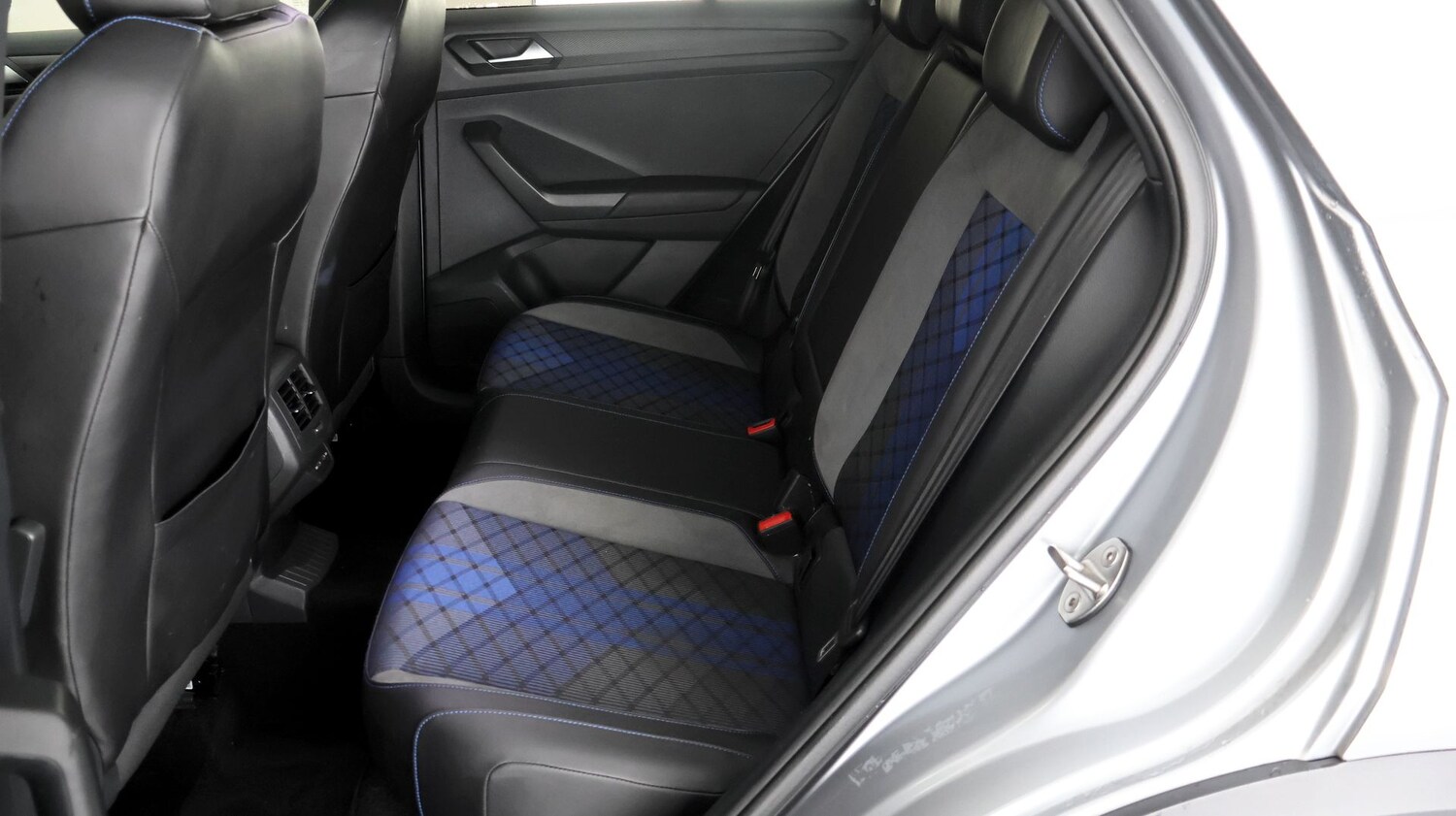 Used Volkswagen T-Roc 2023 for sale - 77532200: Photo 15