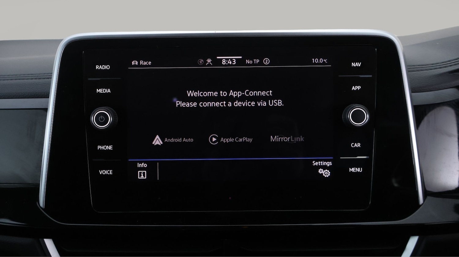 Used Volkswagen T-Roc 2023 for sale - 77532200: Photo 21