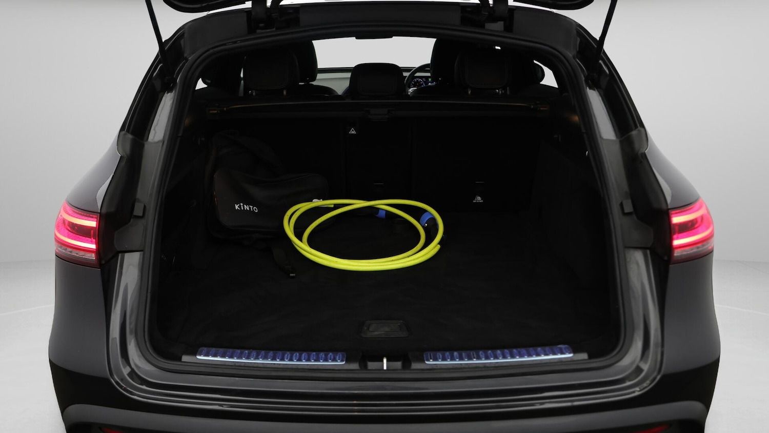 Used Mercedes-Benz EQC 2022 for sale - 76498989: Photo 18