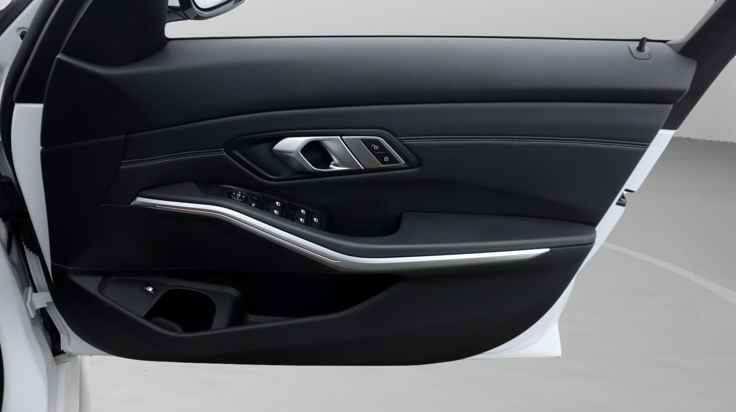 Used BMW 3 Series 2021 for sale - 77346141: Photo 15