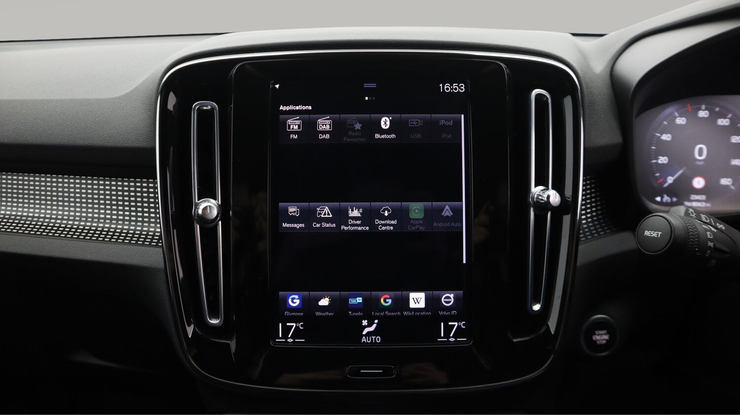 Used Volvo XC40 2021 for sale - 77502480: Photo 25