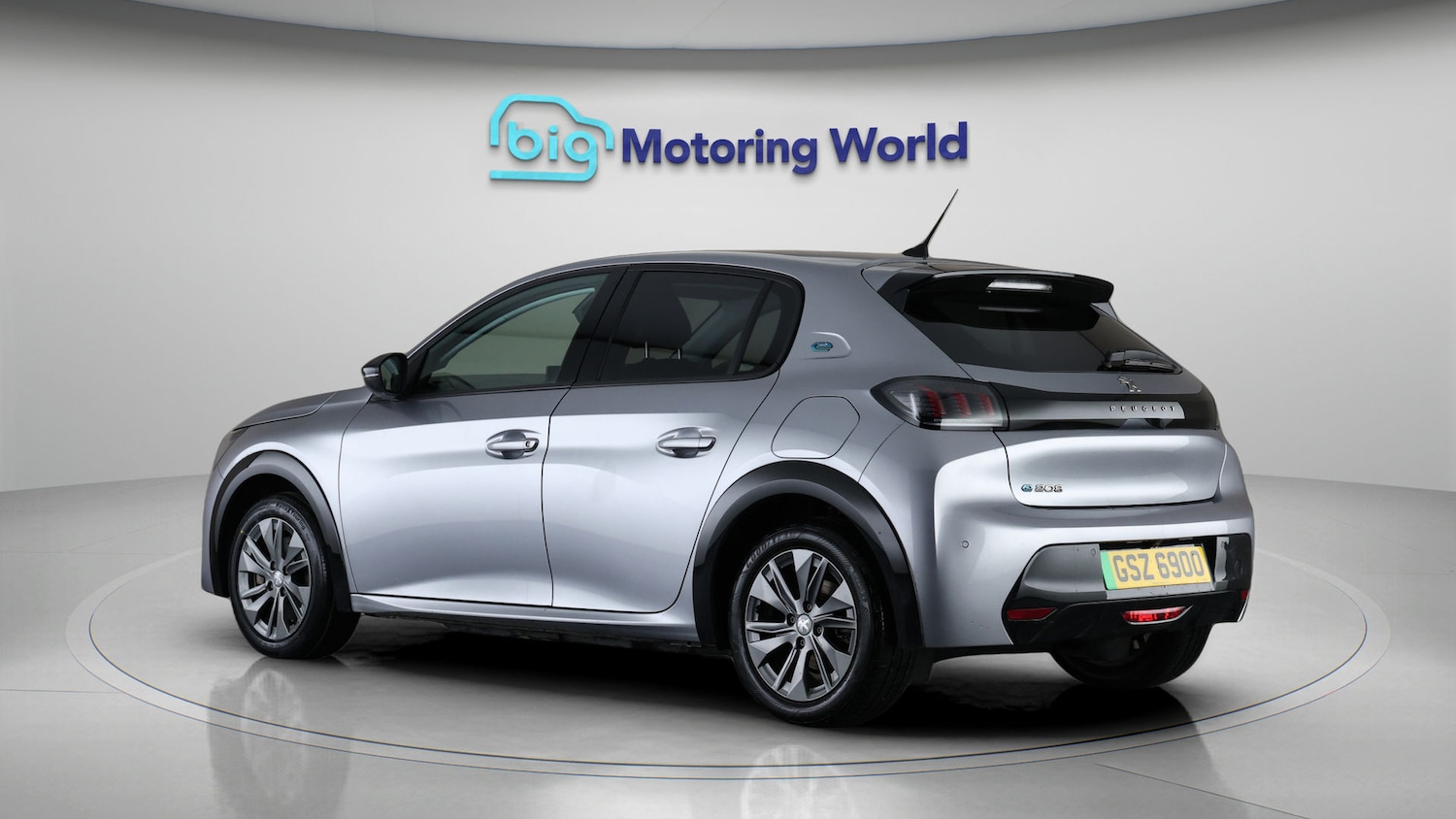 Used Peugeot 208 2023 for sale - 77746102: Photo 5