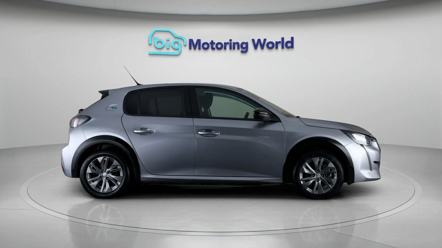 Used Peugeot 208 2023 for sale - 77746102: Photo 8