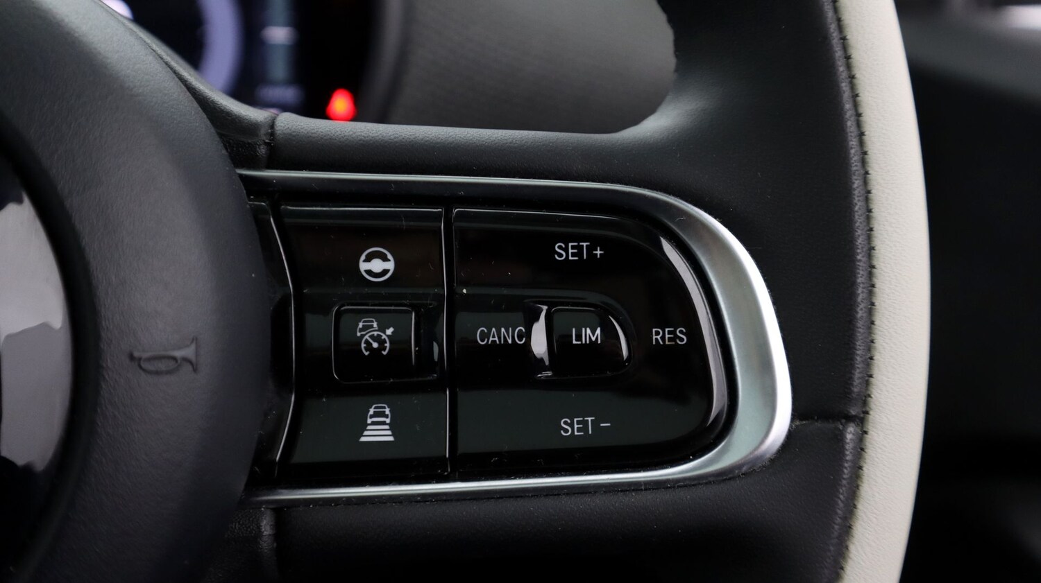 Used Fiat 500 2021 for sale - 77465522: Photo 22