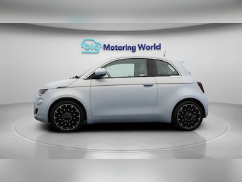 Used Fiat 500 2021 for sale - 77465522: Photo
