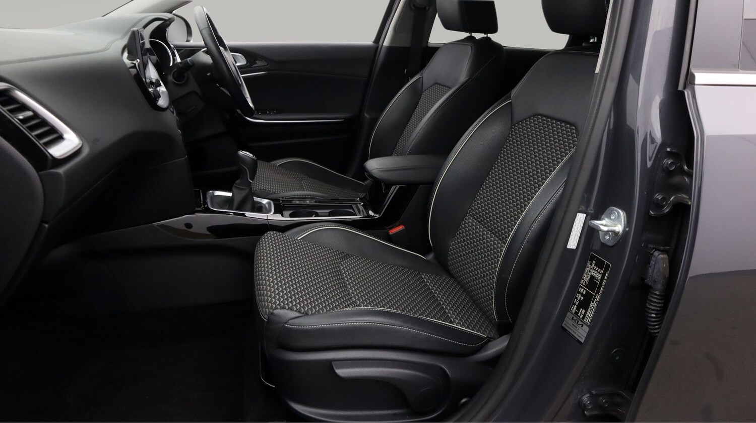 Used Kia Ceed 2023 for sale - 78094814: Photo 14