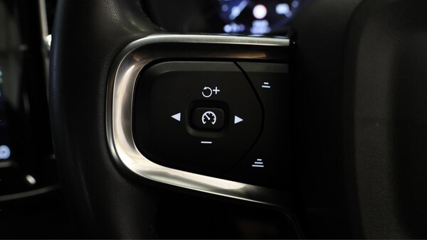 Used Volvo XC40 2021 for sale - 75578561: Photo 24