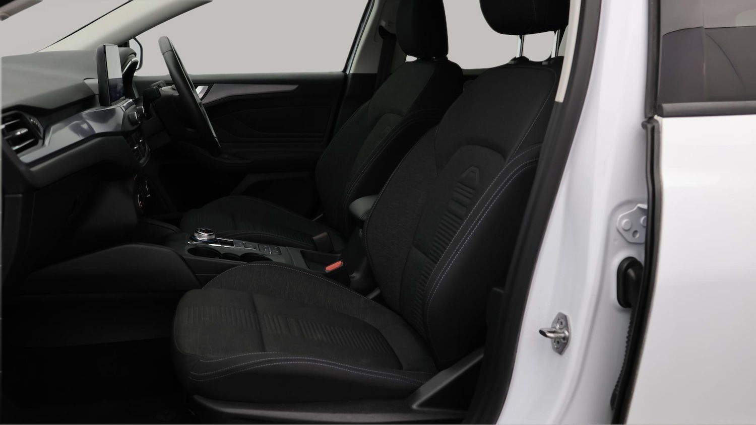 Used Ford Focus 2020 for sale - 76152925: Photo 15