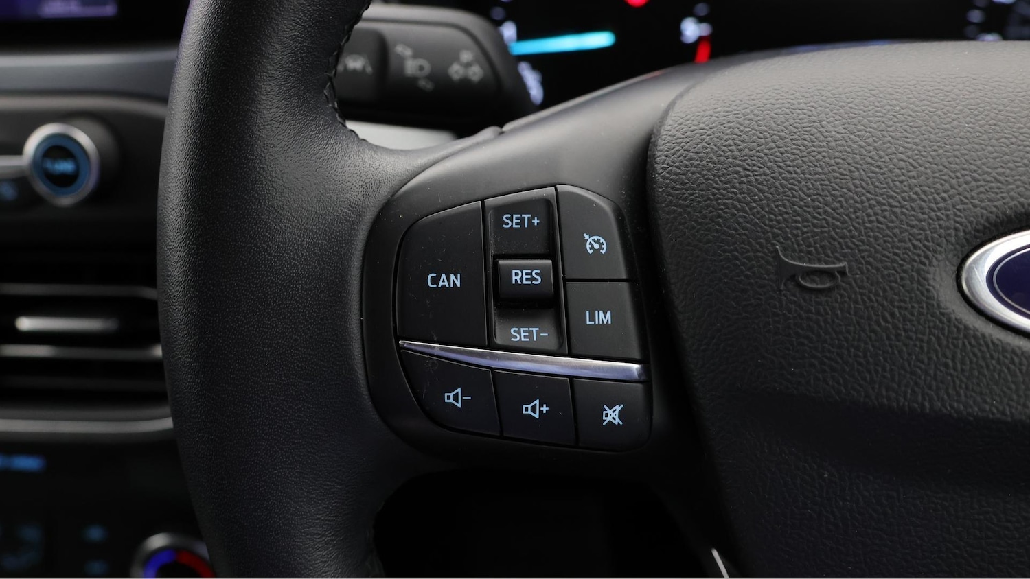 Used Ford Focus 2020 for sale - 76152925: Photo 23