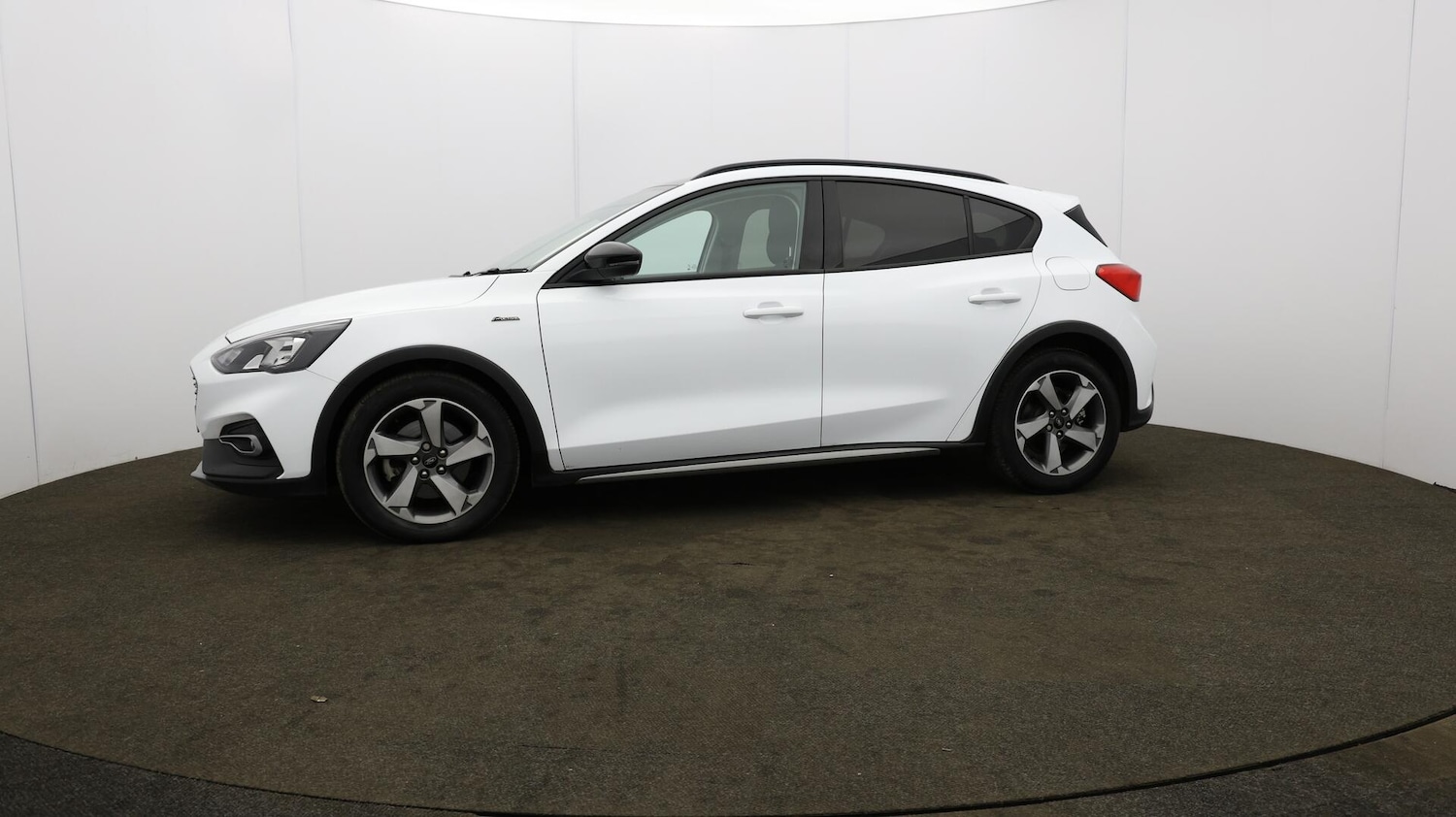 Used Ford Focus 2020 for sale - 76152925: Photo 35