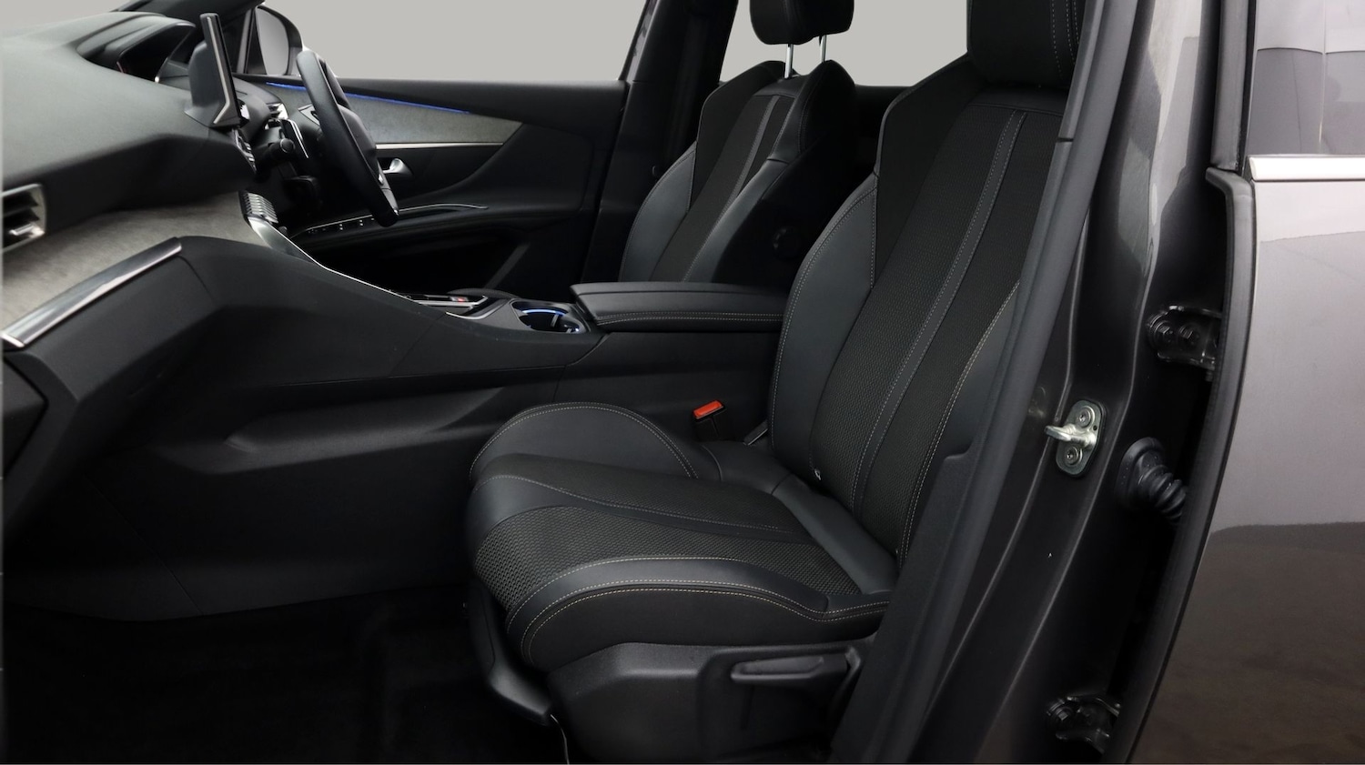 Used Peugeot 3008 2024 for sale - 77610528: Photo 14