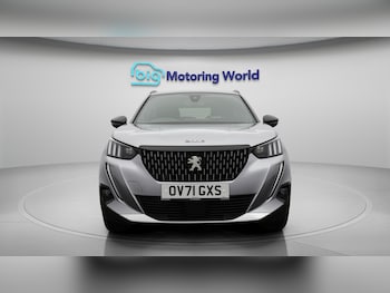 Used Peugeot 2008 2021 for sale - 75989929: Photo 3