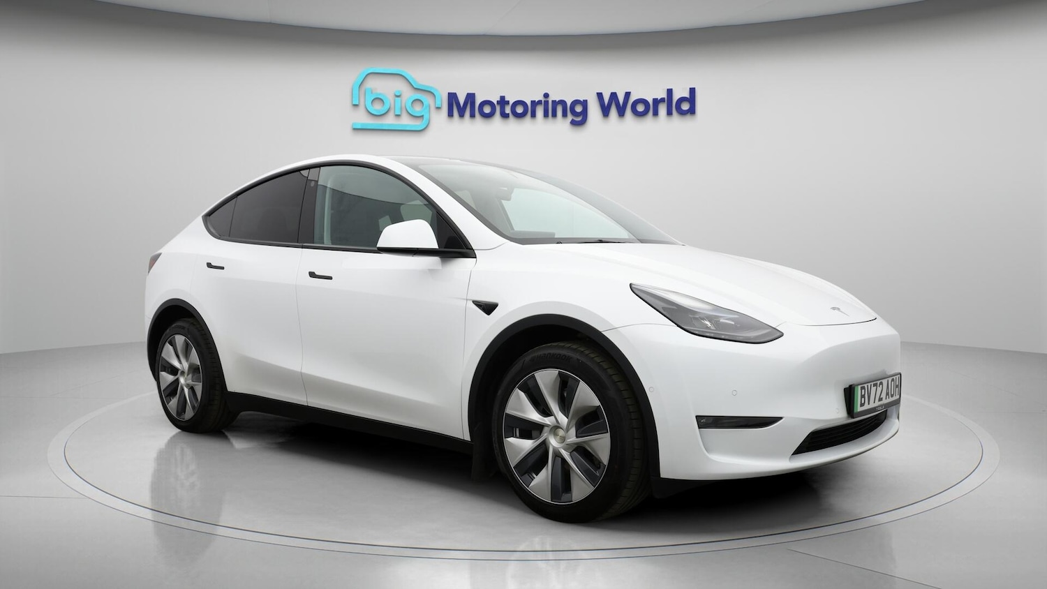 Used Tesla Model Y 2022 for sale - 76084635: Photo 2