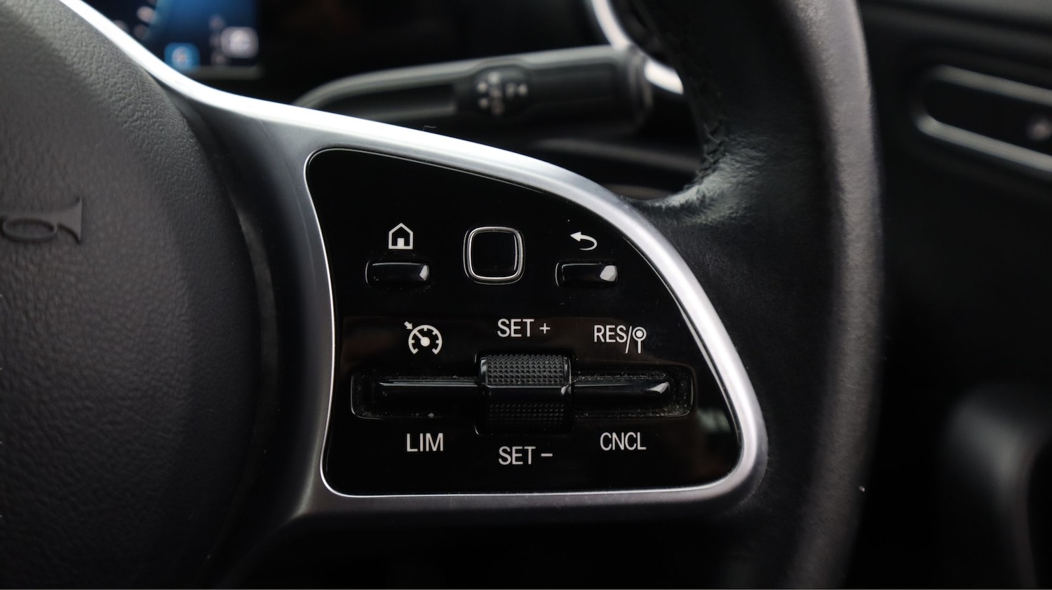 Used Mercedes-Benz A-Class 2022 for sale - 77608128: Photo 21