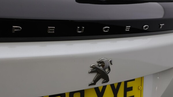Used Peugeot 2008 2020 for sale - 76239828: Photo 21