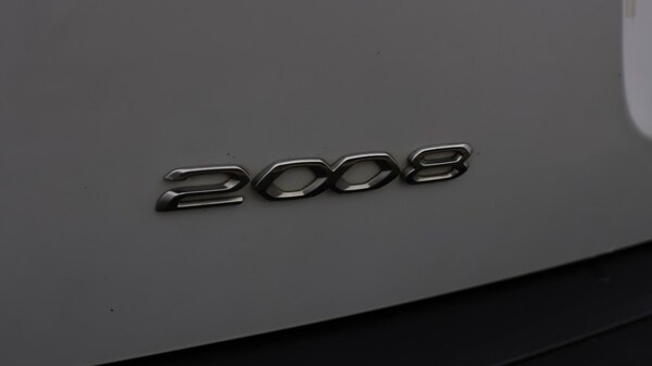 Used Peugeot 2008 2020 for sale - 76239828: Photo 22