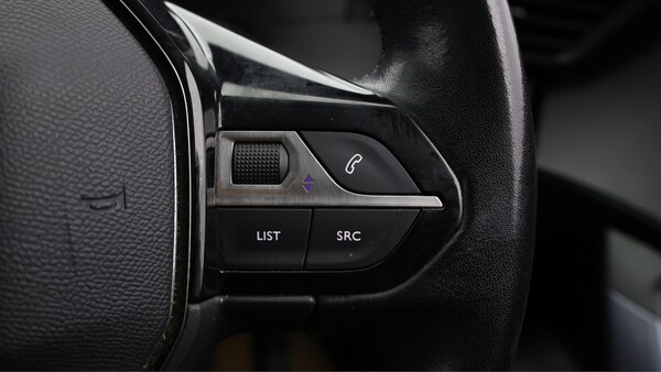 Used Peugeot 2008 2020 for sale - 76239828: Photo 24