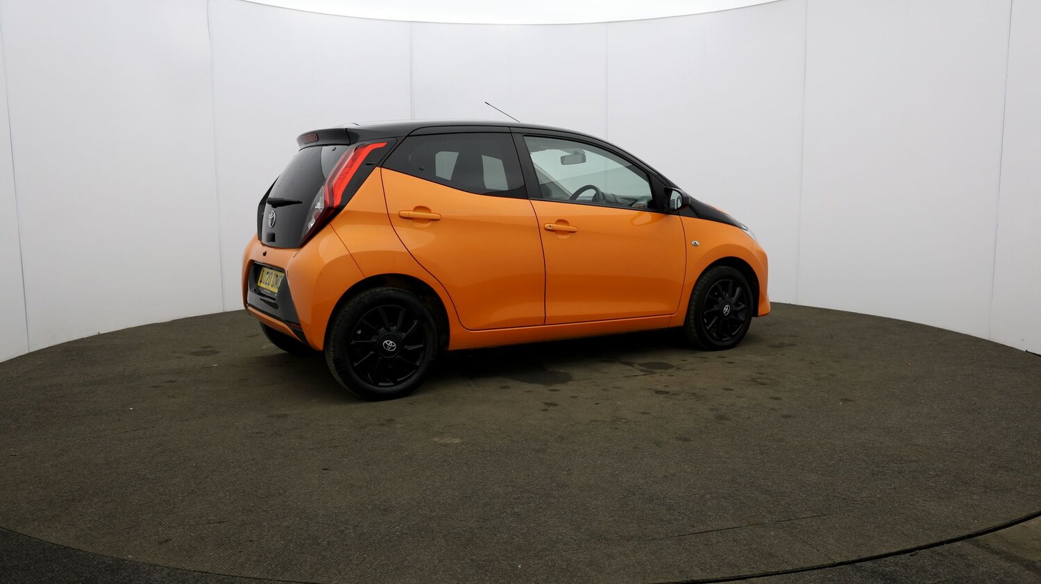 Used Toyota AYGO 2020 for sale - 76810604: Photo 56