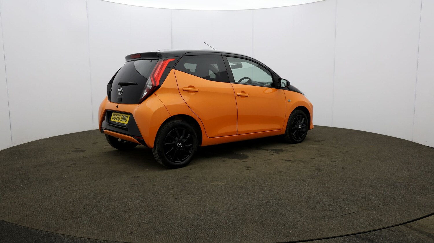 Used Toyota AYGO 2020 for sale - 76810604: Photo 57