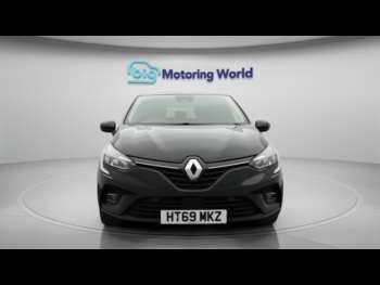 Used Renault Clio 2019 for sale - 74642432: Photo