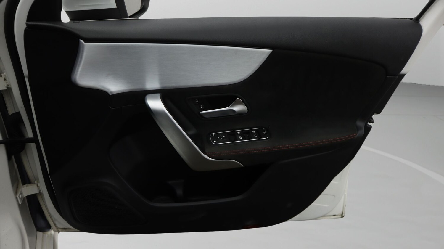 Used Mercedes-Benz A-Class 2018 for sale - 77541788: Photo 15