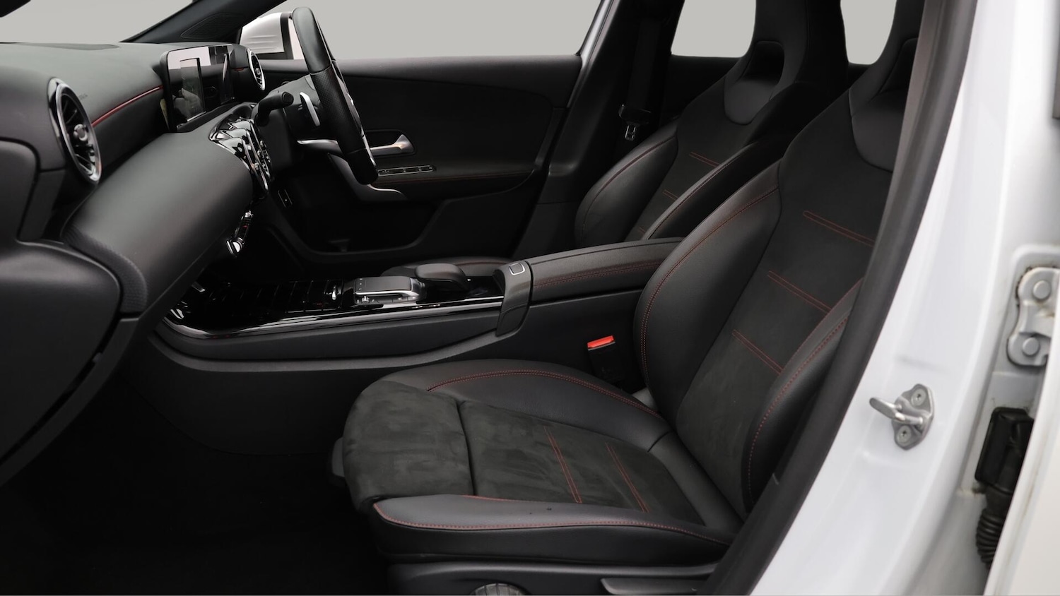 Used Mercedes-Benz A-Class 2020 for sale - 76771808: Photo 15