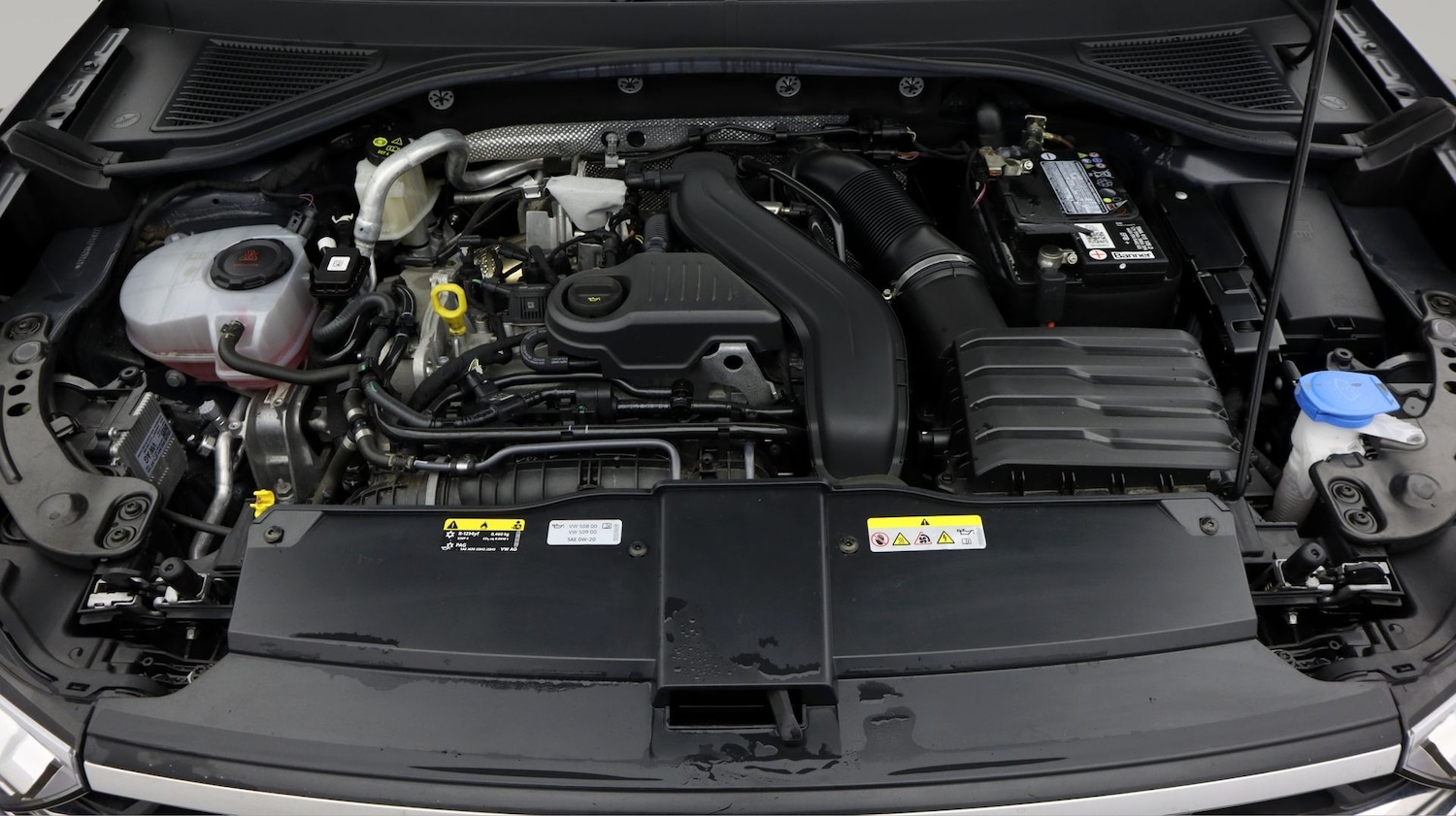 Used Volkswagen T-Roc 2023 for sale - 77643535: Photo 19