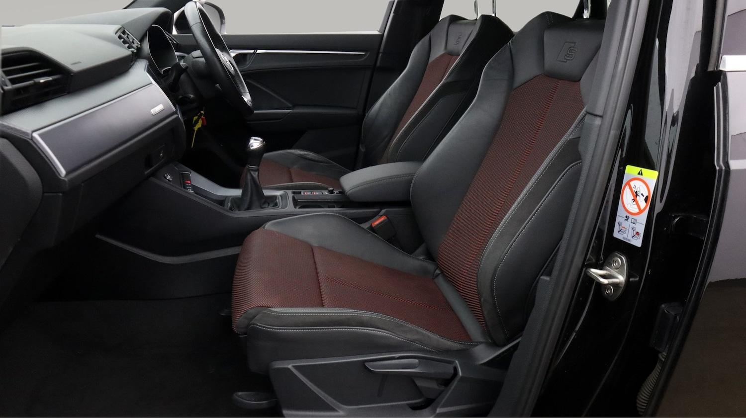 Used Audi Q3 2019 for sale - 78040624: Photo 14