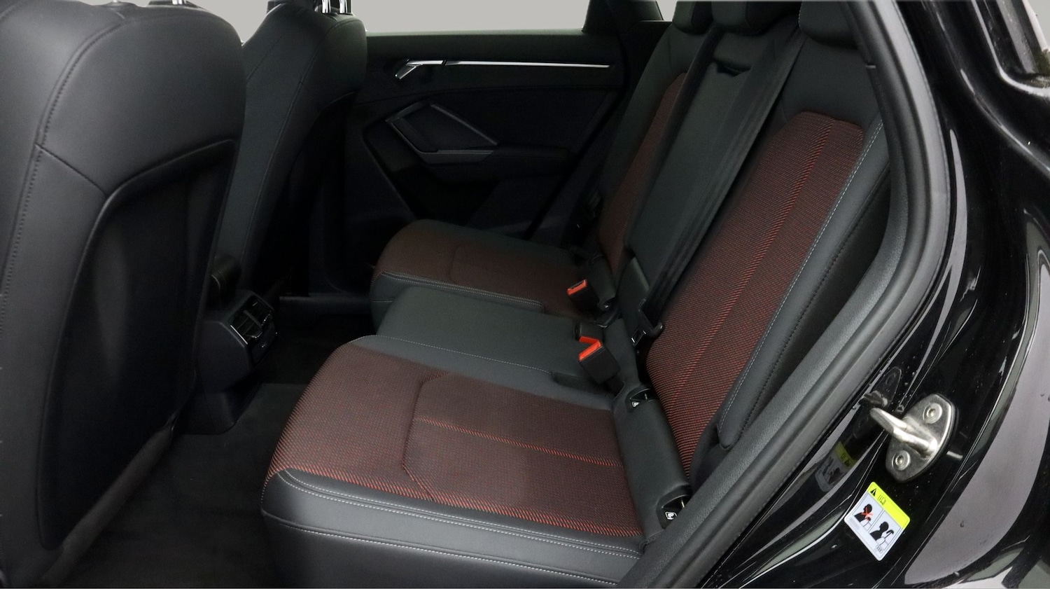 Used Audi Q3 2019 for sale - 78040624: Photo 16