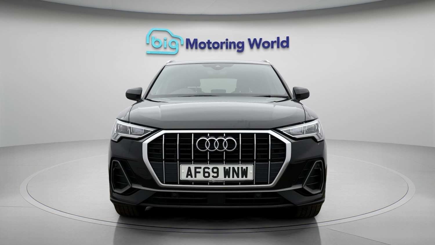 Used Audi Q3 2019 for sale - 78040624: Photo 2