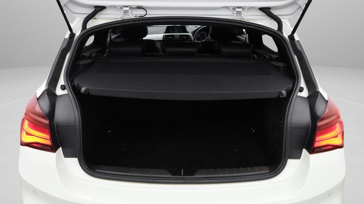 Used BMW 1 Series 2019 for sale - 76432227: Photo 18