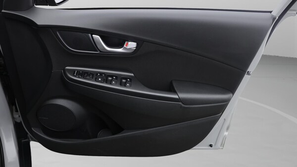 Used Hyundai KONA 2021 for sale - 76122671: Photo 16