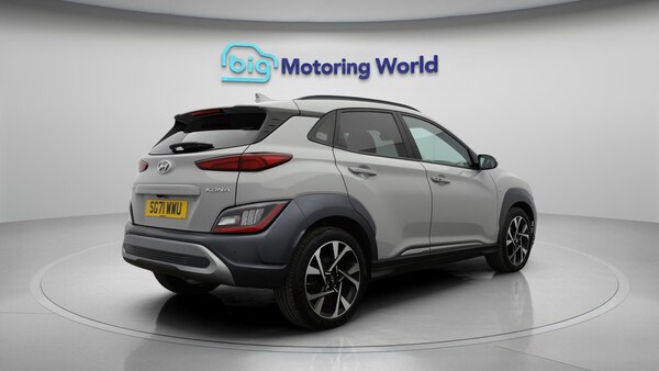 Used Hyundai KONA 2021 for sale - 76122671: Photo 8