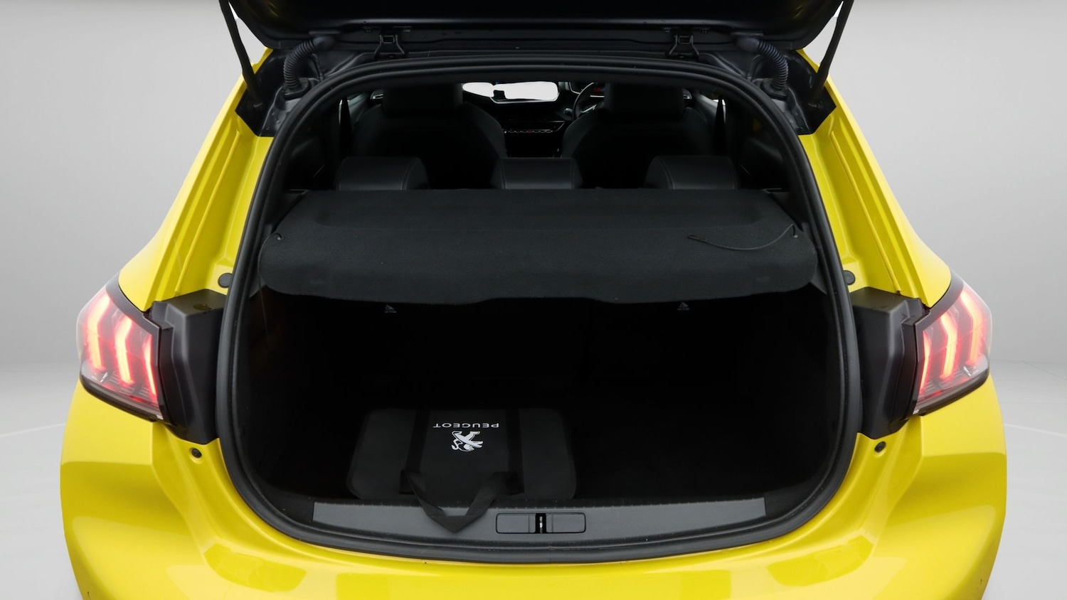 Used Peugeot 208 2021 for sale - 77766232: Photo 17