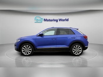 Used Volkswagen T-Roc 2021 for sale - 78614015: Photo
