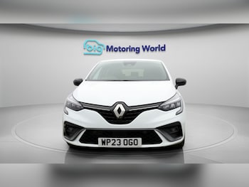 Used Renault Clio 2023 for sale - 78313796: Photo