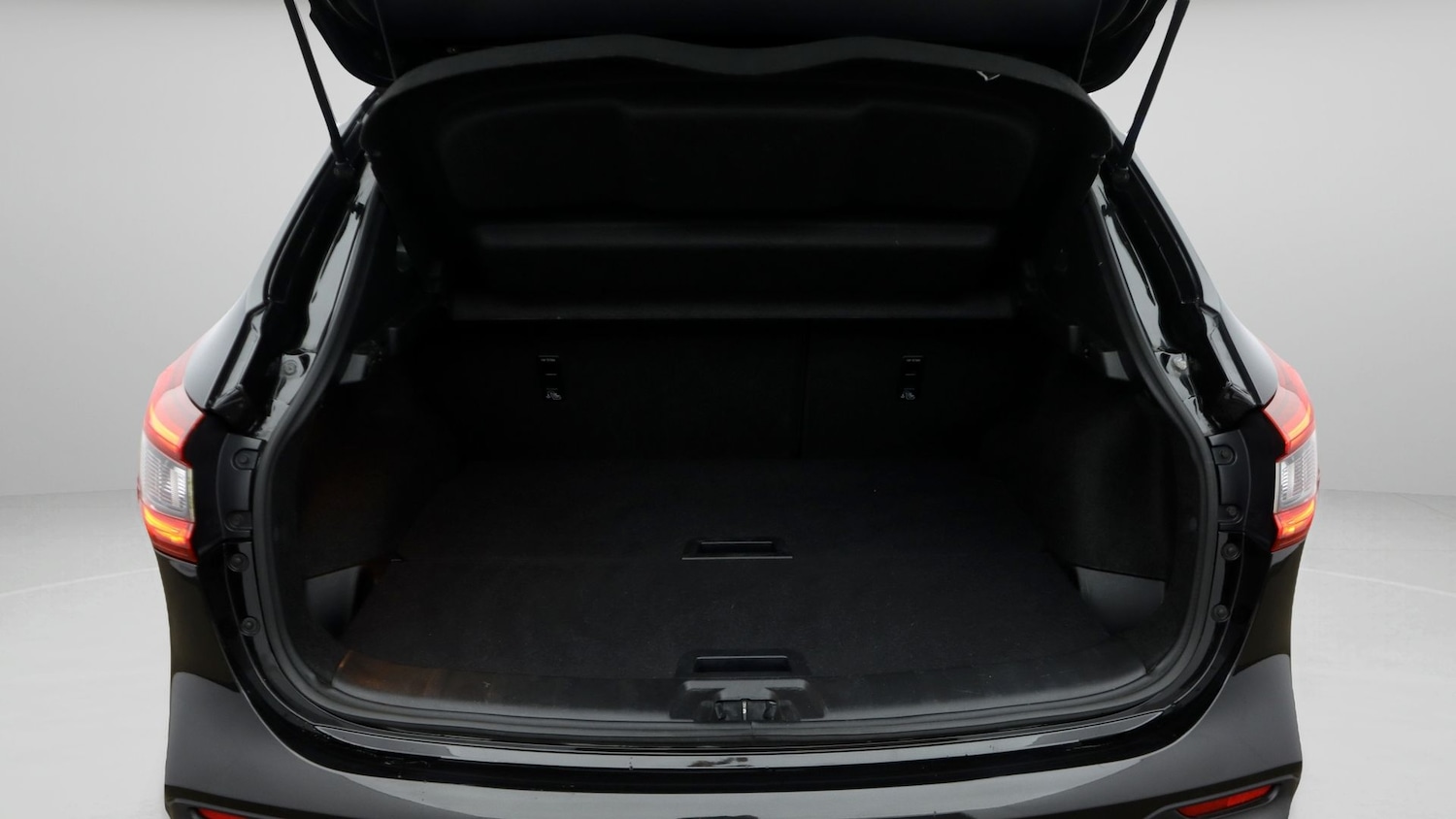 Used Nissan Qashqai 2019 for sale - 77746670: Photo 17