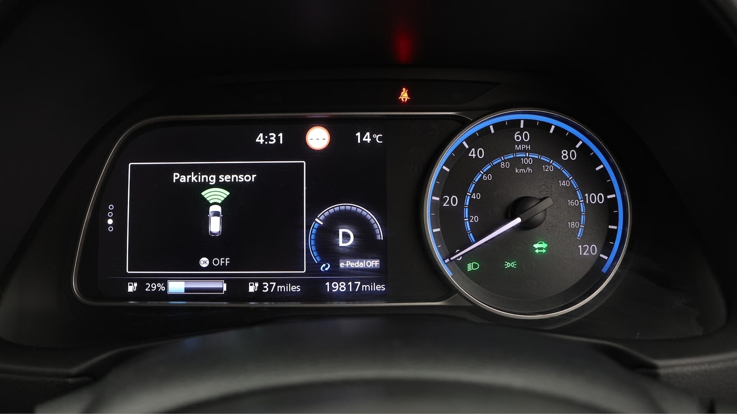 Used Nissan Leaf 2021 for sale - 76371099: Photo 11