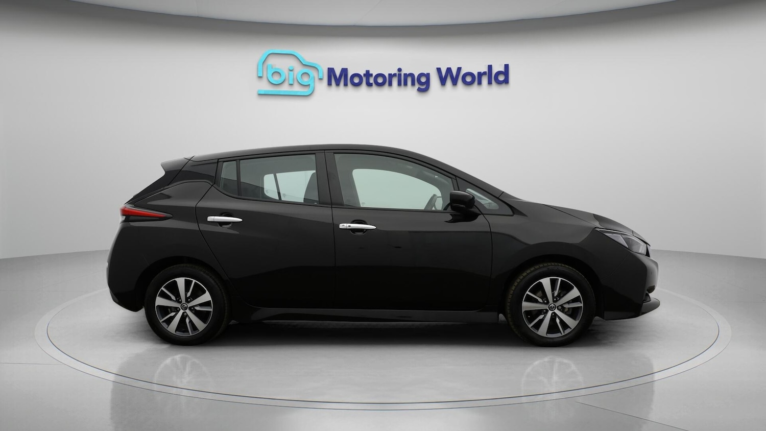 Used Nissan Leaf 2021 for sale - 76371099: Photo 9