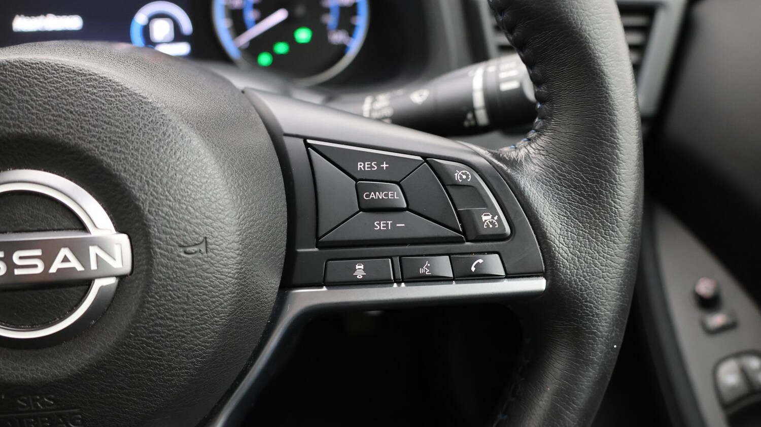 Used Nissan Leaf 2022 for sale - 77063175: Photo 23