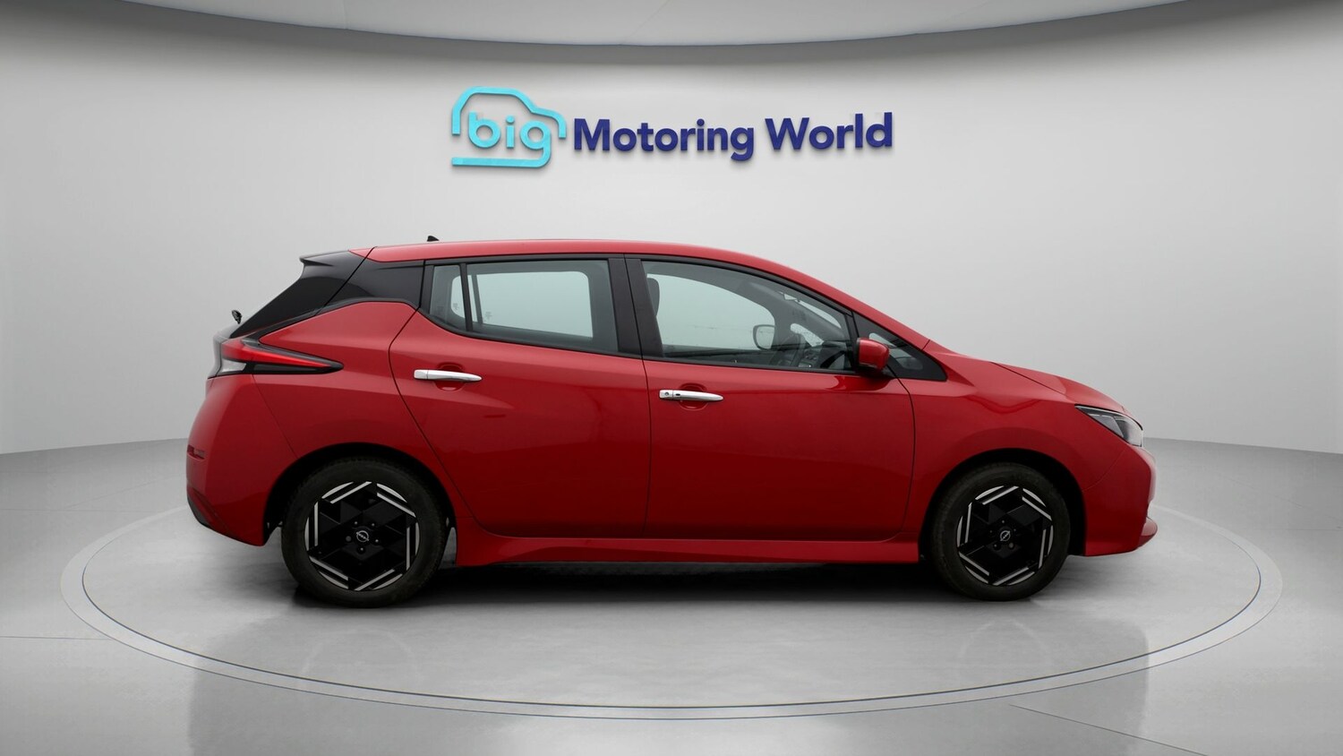 Used Nissan Leaf 2022 for sale - 77063175: Photo 8