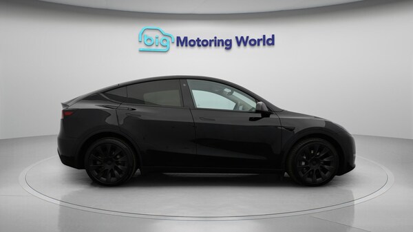 Used Tesla Model Y 2022 for sale - 76314435: Photo 9