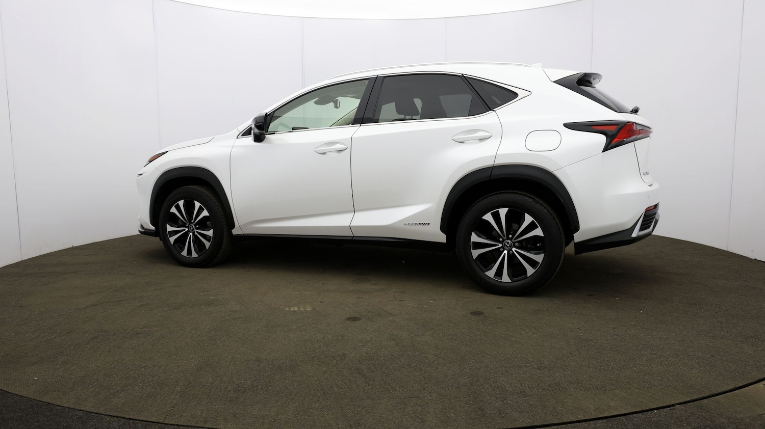 Used Lexus NX 2021 for sale - 76810058: Photo 62